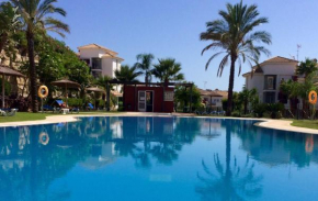 Гостиница Island of Riviera Golf  Михас